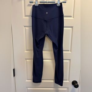 Lululemon Align leggings in size 6
